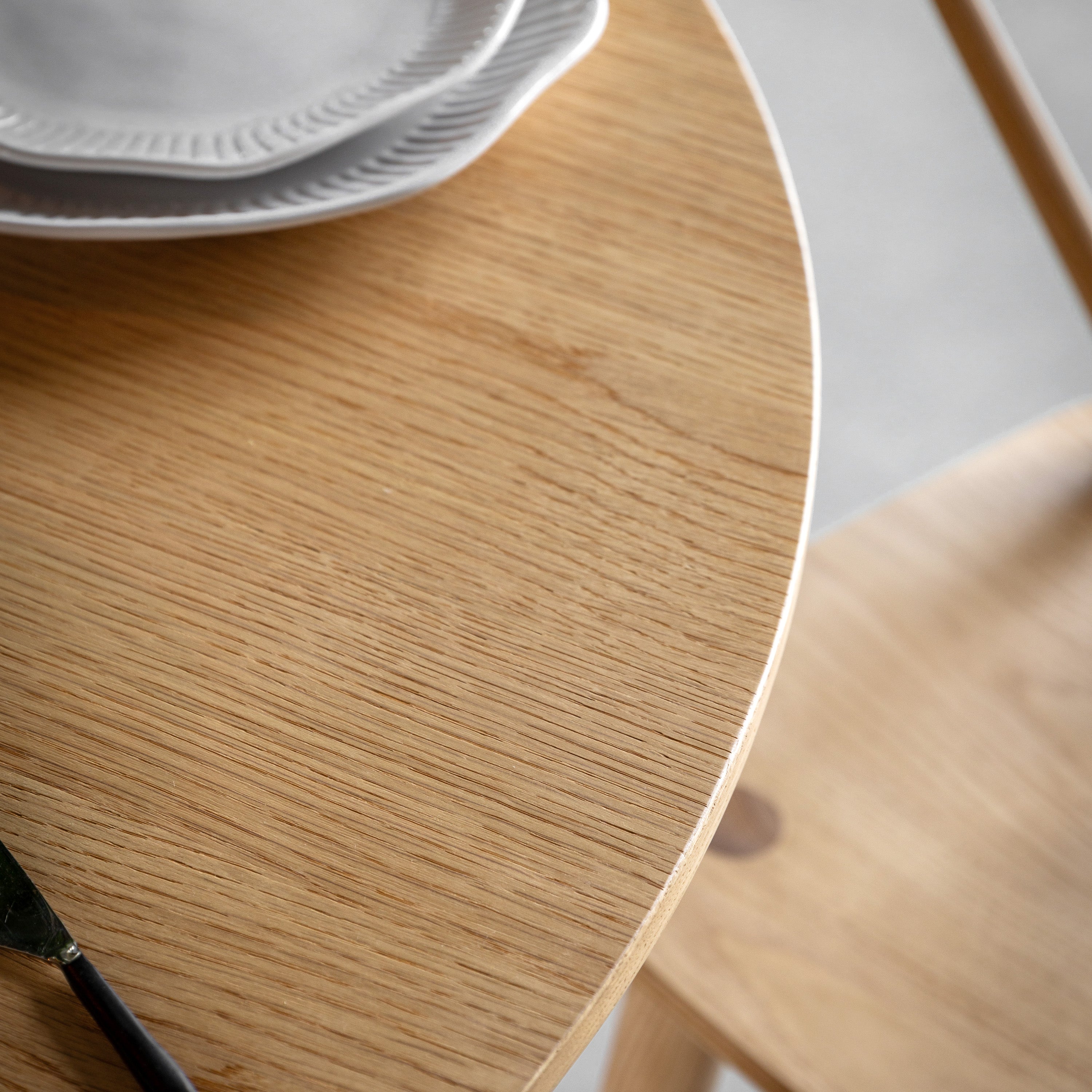 Novu Natural Oak Wood Round Dining Table | 4 Seater
